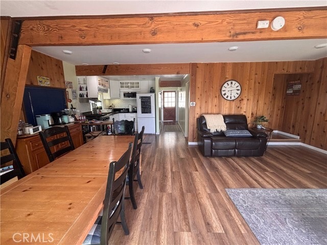 Building Photo - 32415 Scandia Dr