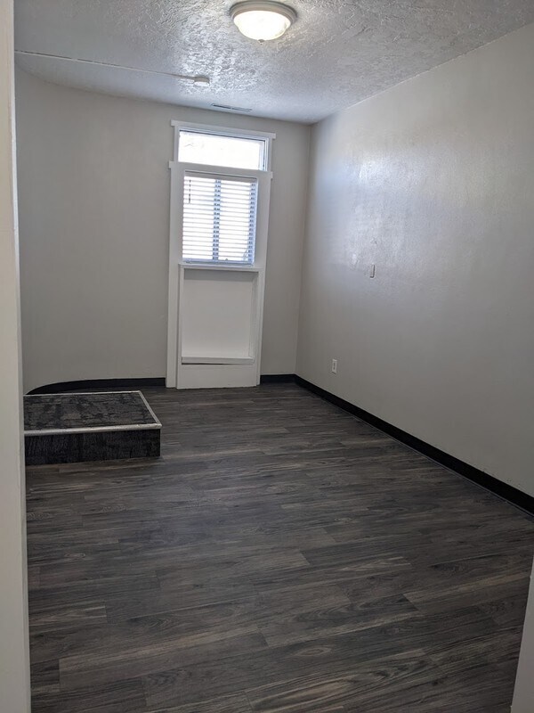 Building Photo - 1446 E 3300 S