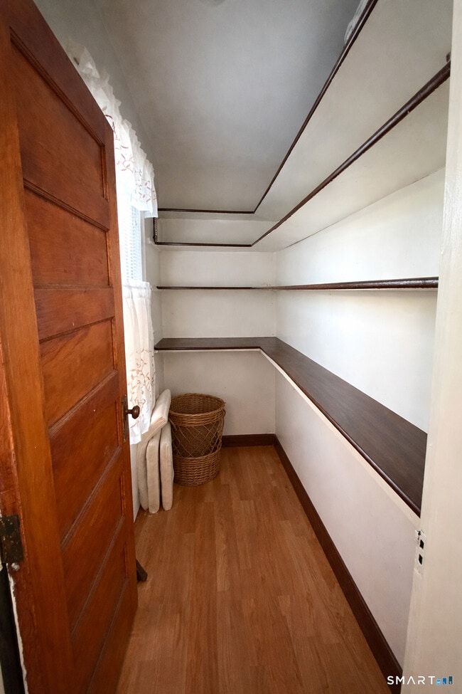 Building Photo - 93-95-95 Alpine St