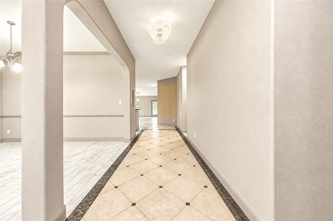 Building Photo - 6210 Bristol Path Ln