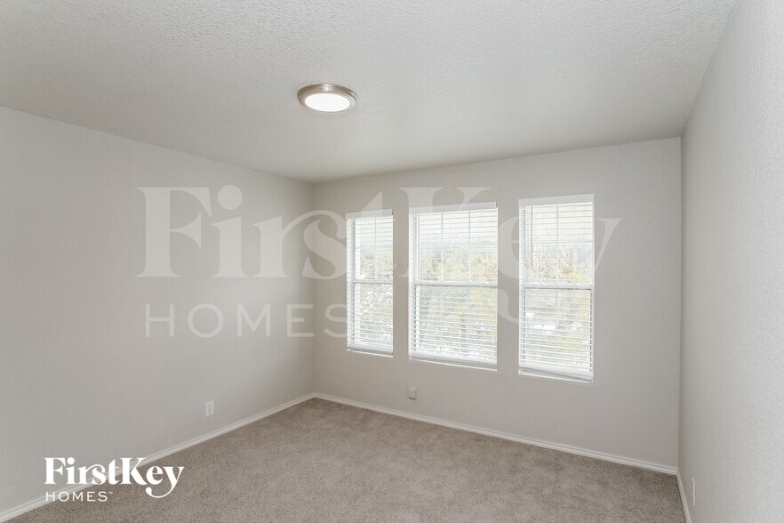 Building Photo - 7711 Braun Bend