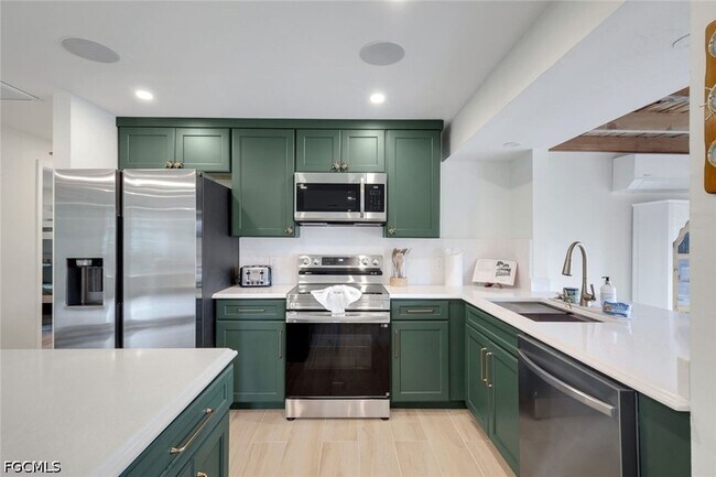 Building Photo - 969 Fish Crow Rd