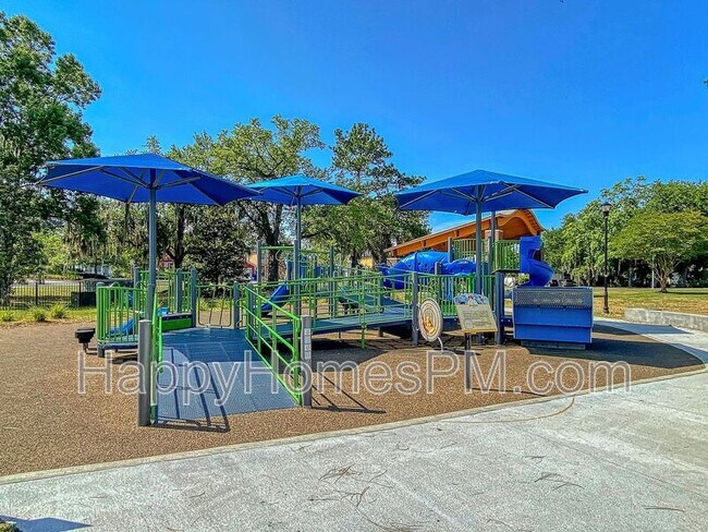 Building Photo - 5086 East Liberty Park Circle