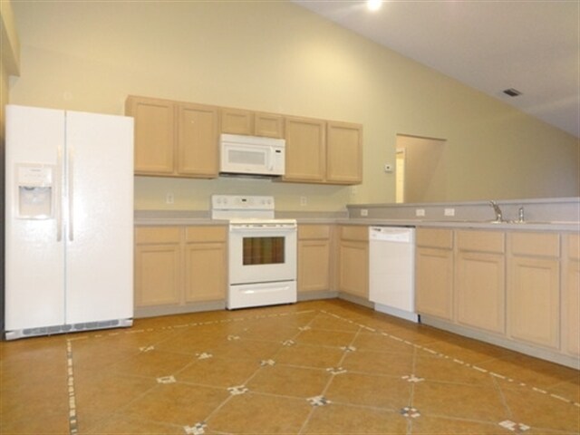 Building Photo - 1211 Walnut Grove Way