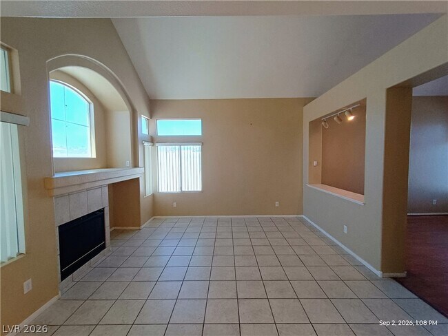 Building Photo - 3409 Edenville Dr