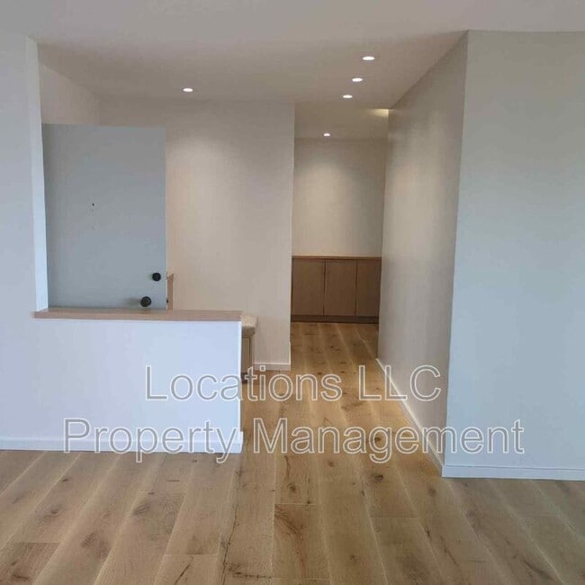 Building Photo - 999 Wilder Ave