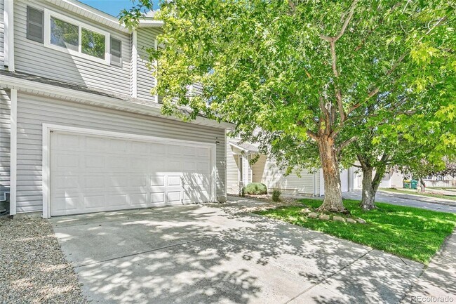 Building Photo - Charming 3BR Townhome in Englewood