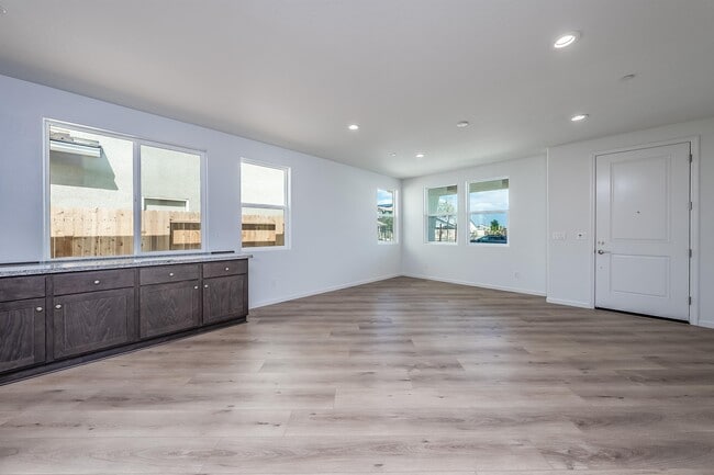 Building Photo - 2563 Chianti Wy