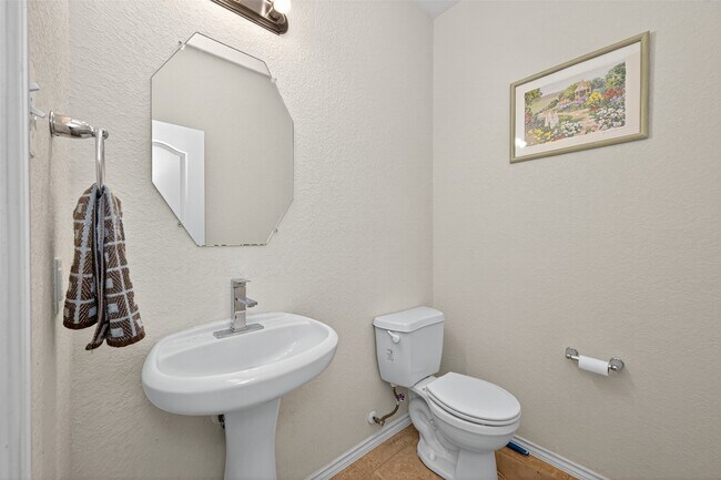 Building Photo - 21583 Rose Mill Dr