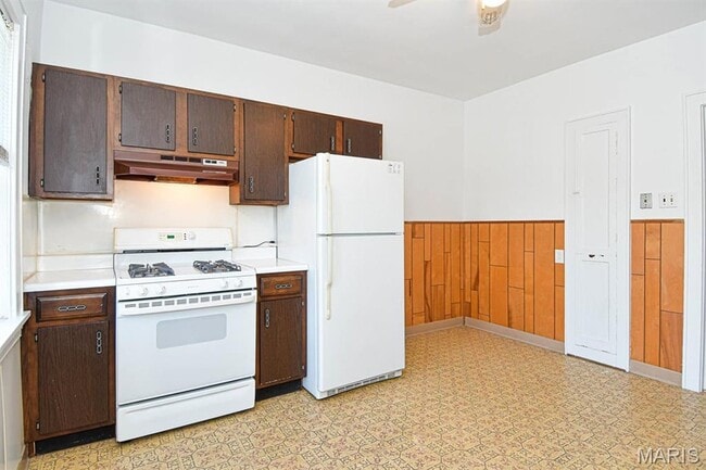 Building Photo - 1071 Terrace Dr