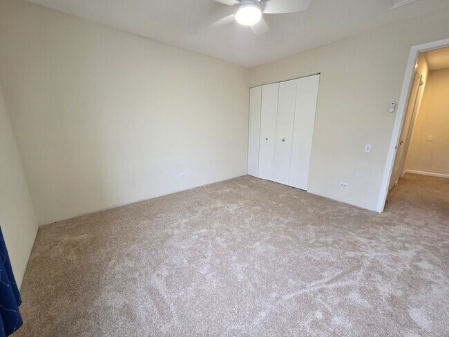 Building Photo - 482 Betsy Ross Ct