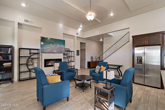 Building Photo - 7825 Enchanted View Dr