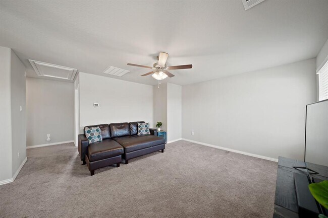Building Photo - 7410 Arabian Moon Trail