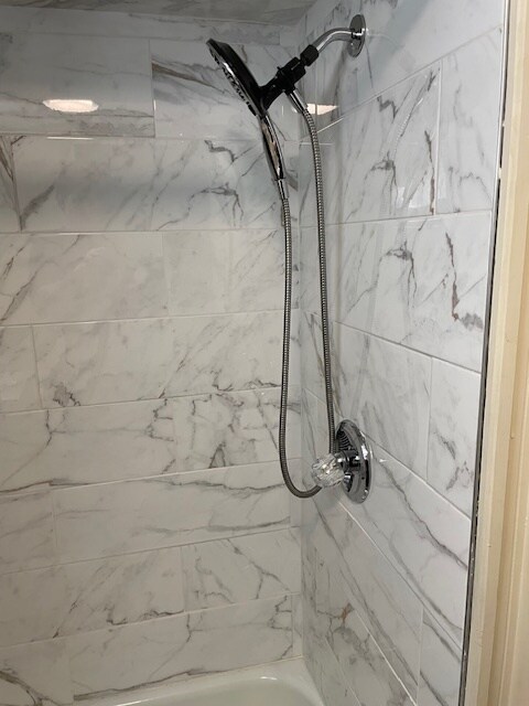 Tile Shower - 85 California St