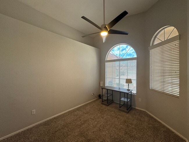 Building Photo - 4 Bedroom Home W/ Pool Available in Tatum ...