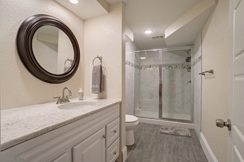 Building Photo - 10490 W Dakota Ave