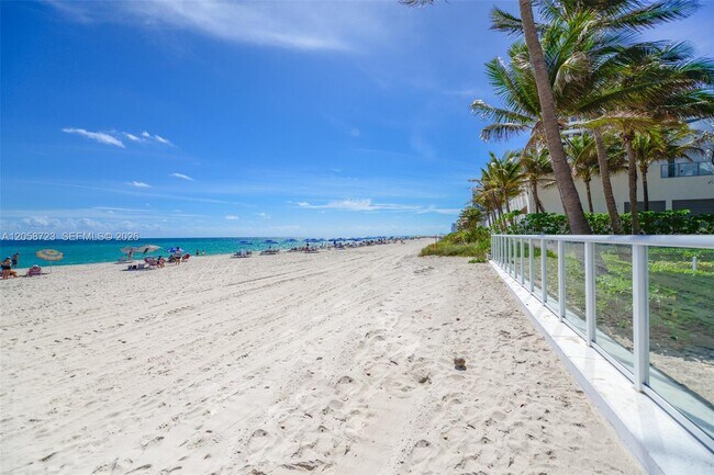 Building Photo - 3001 S Ocean Dr