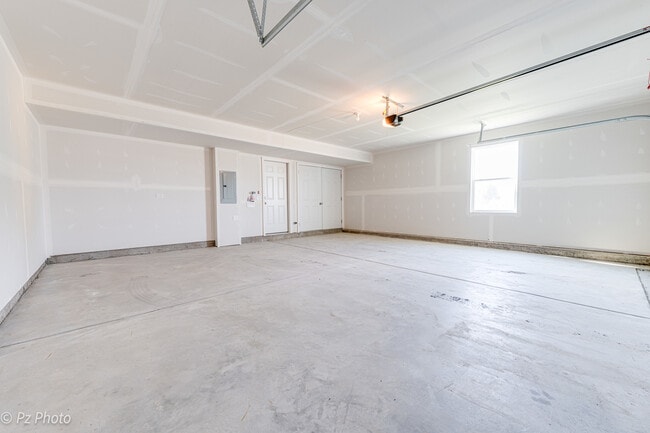 Building Photo - 4323 Chelsea Mnr Cir