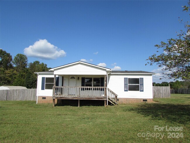 Building Photo - 248 Springway Ln