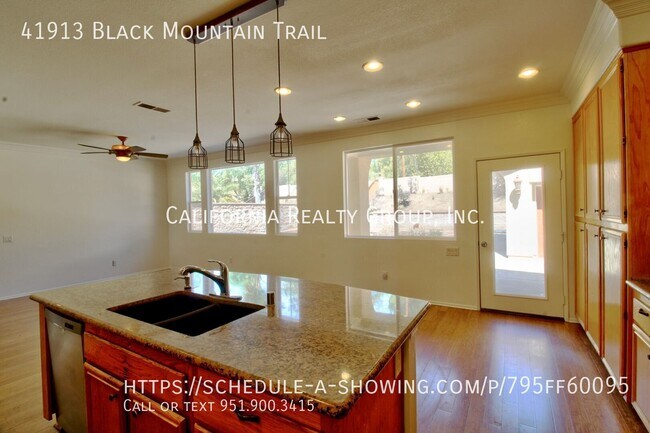 Building Photo - 41913 Black Mountain Trail