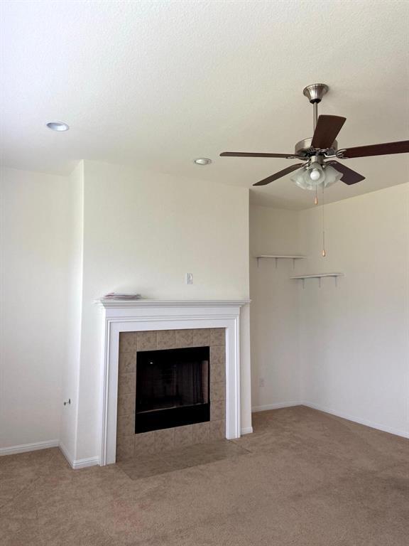 Building Photo - 2918 Zelma Dr