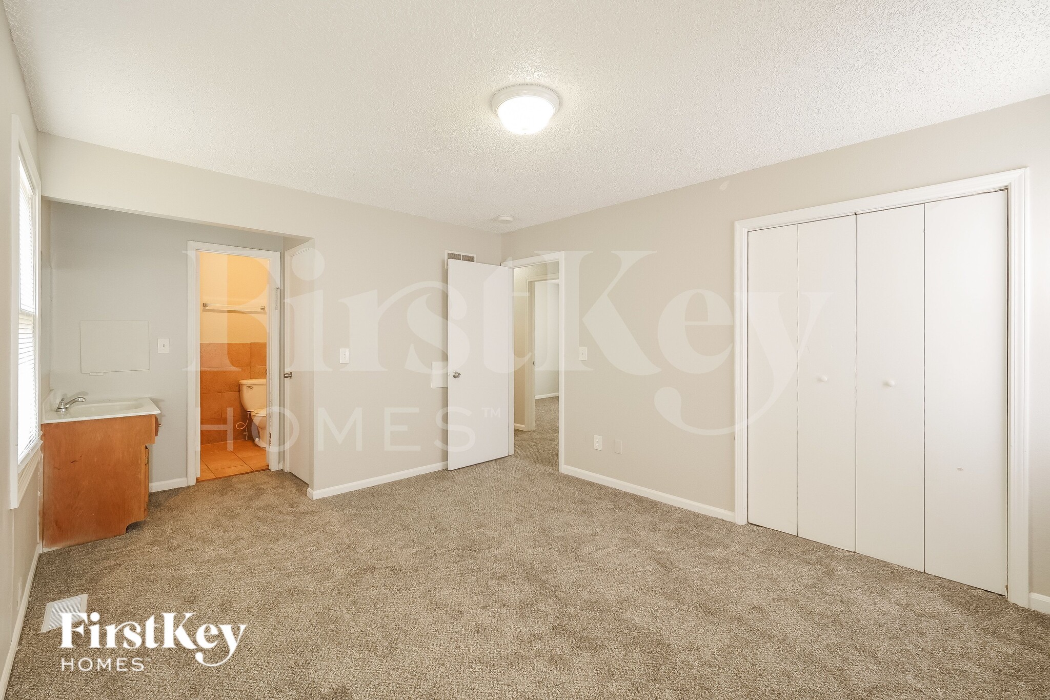 Building Photo - 7308 E 122 Terrace