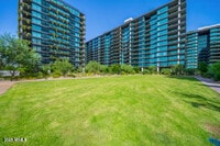 Building Photo - 7180 E Kierland Blvd