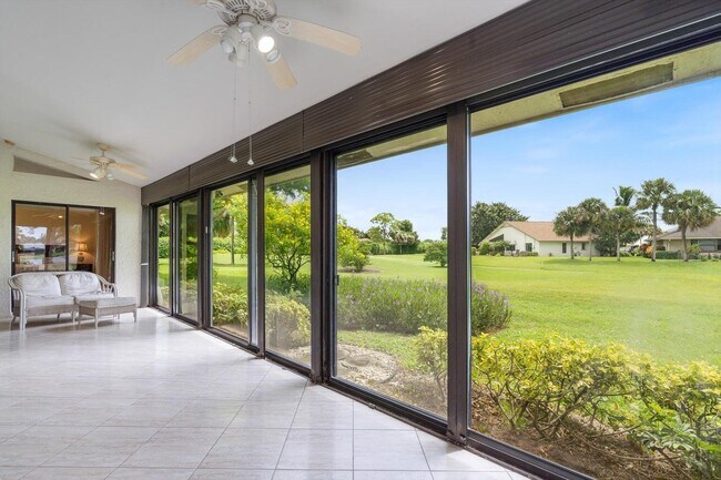 Building Photo - 16700 Willow Creek Dr
