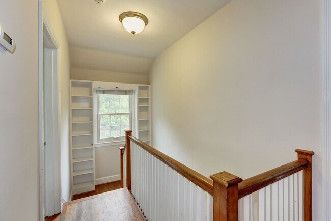 Building Photo - 4933 47th St NW