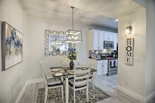 Building Photo - 14145 N 92nd St