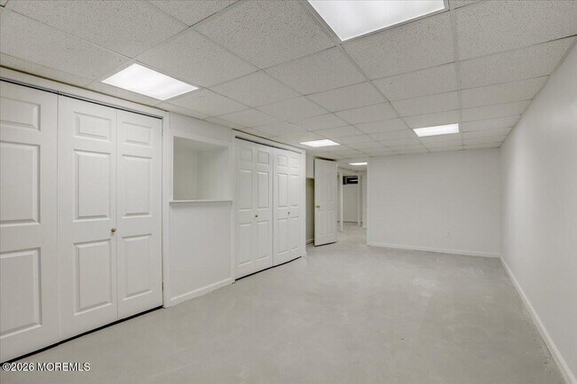 Building Photo - 8 Pullman Ave