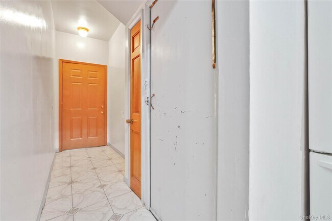 Building Photo - 84-39 Lefferts Blvd