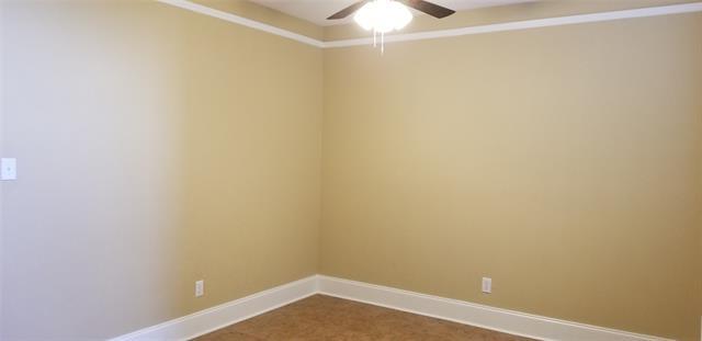 Building Photo - 11801 Pinyon Pine Dr
