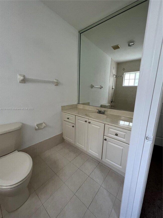 Building Photo - 7291 NW 174th Terrace