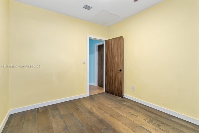 Building Photo - 1600 NE 110th Terrace
