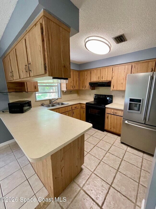 Building Photo - 3690 Jupiter Blvd SE