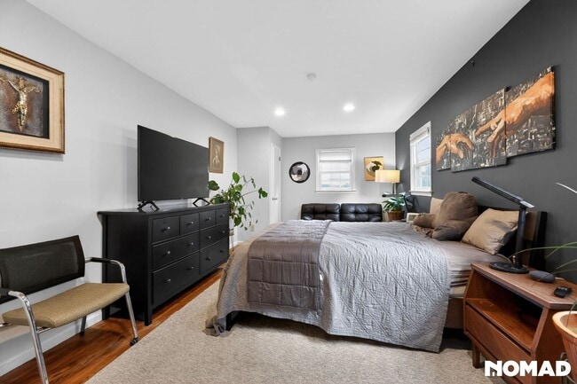 Building Photo - Charming 2BR Apartment in Metuchen