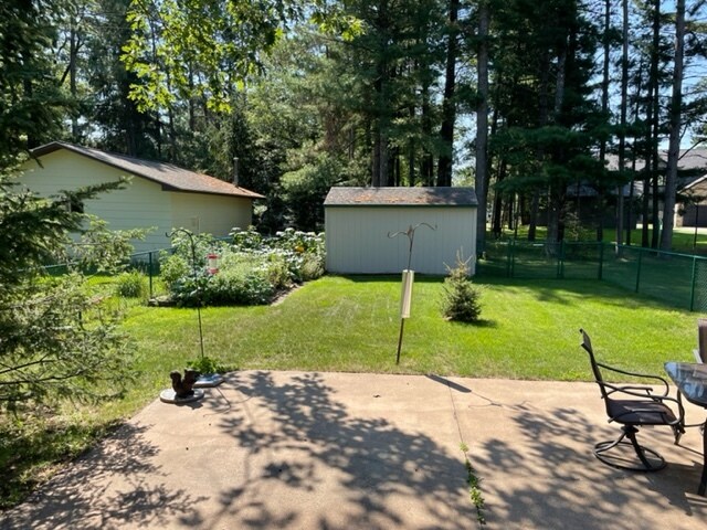 Building Photo - 9619 Manitou Park Dr