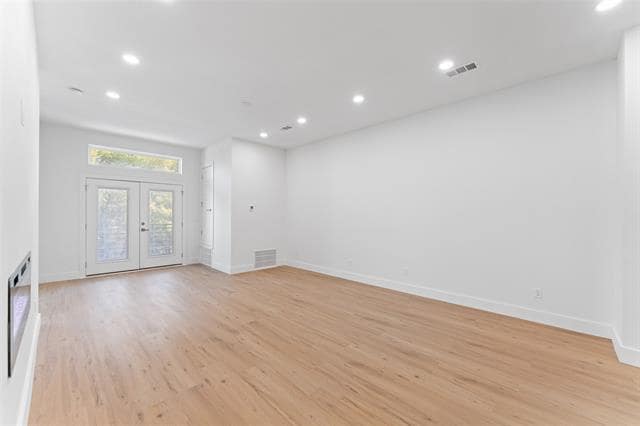 Building Photo - 2513 Crossman Ave