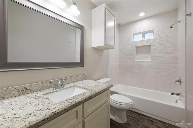 Building Photo - 3421 Sahara Dr