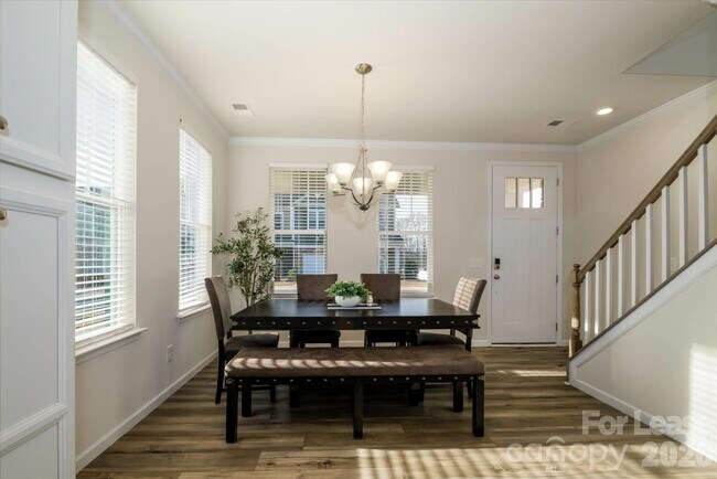 Building Photo - 8156 Merryvale Ln