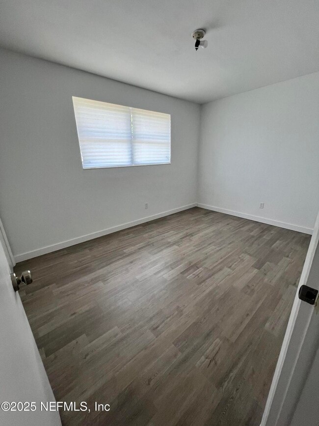 Building Photo - 8105 Santillo Dr