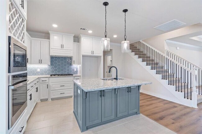 Building Photo - 6602 SW Spindle St