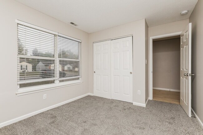 Building Photo - 5102 Emmert Dr