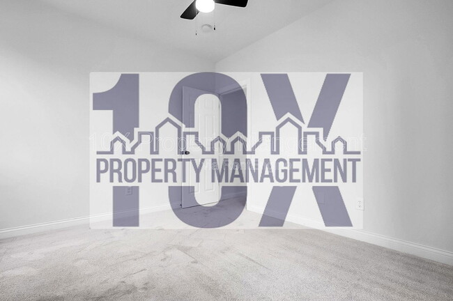 Building Photo - 1116 Summit St