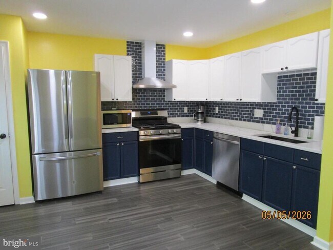 Building Photo - 506 Hupps Hill Ct