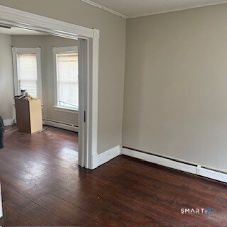 Building Photo - 12 Harvard St