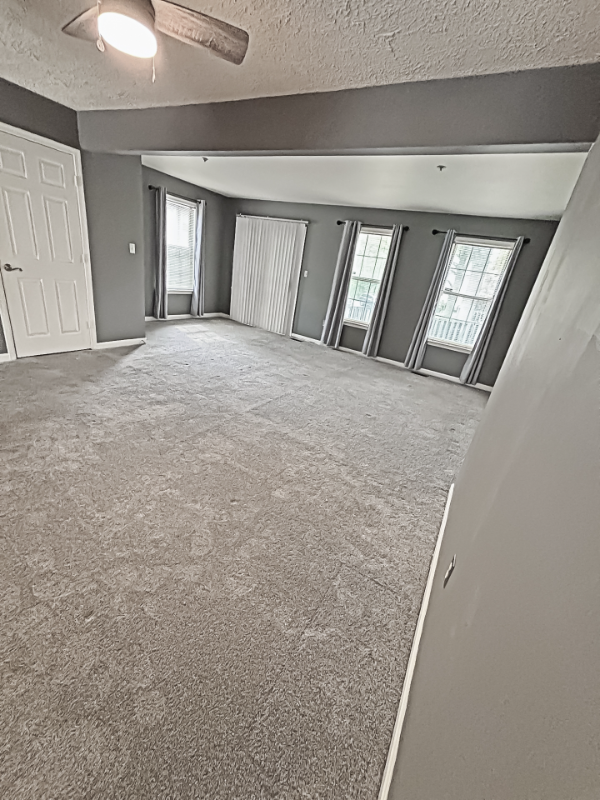 Building Photo - 117 College Station Dr