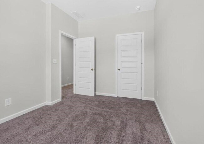 Building Photo - 155 Oconee Rd