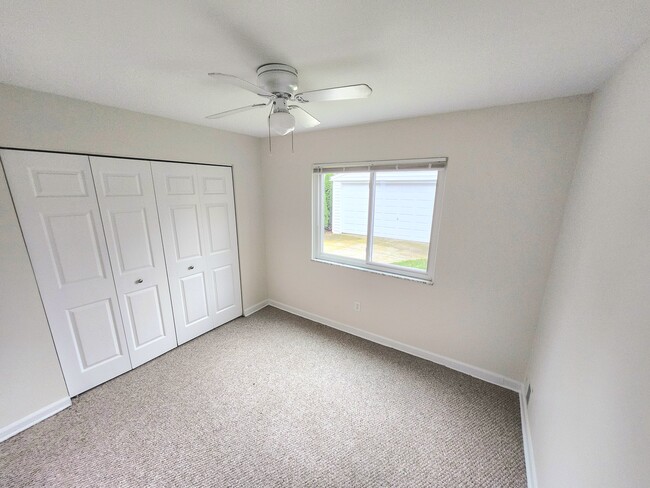 Bedroom 1 - 2189 Ridgemont Rd